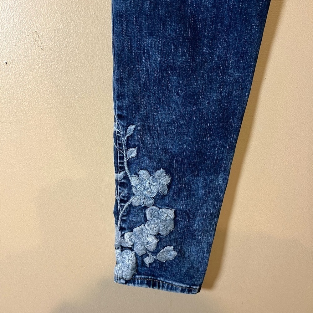 NOT FOR SALE - Picture 5 of 9